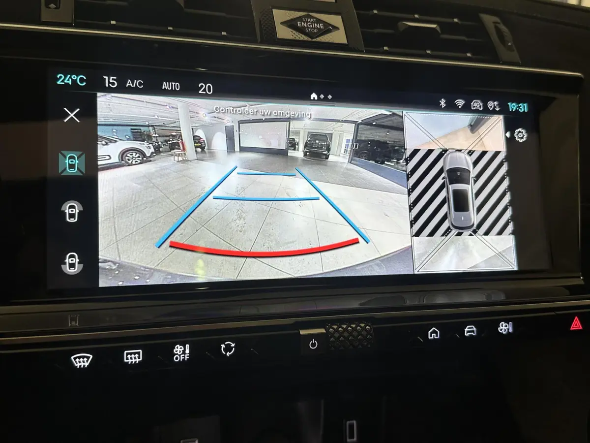 E-Tense 300 4x4 Performance Line+ | 360° Camera | Focal Audio | Alcantara | Panoramadak