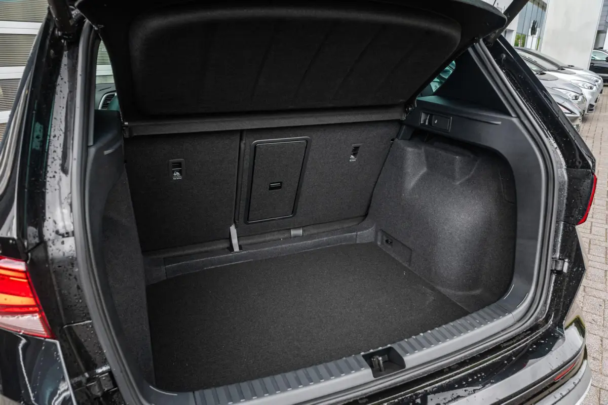 1.5 TSI 150pk DSG FR Business Intense | Safe & Driving Pack XL | 19 Inch Exclusive