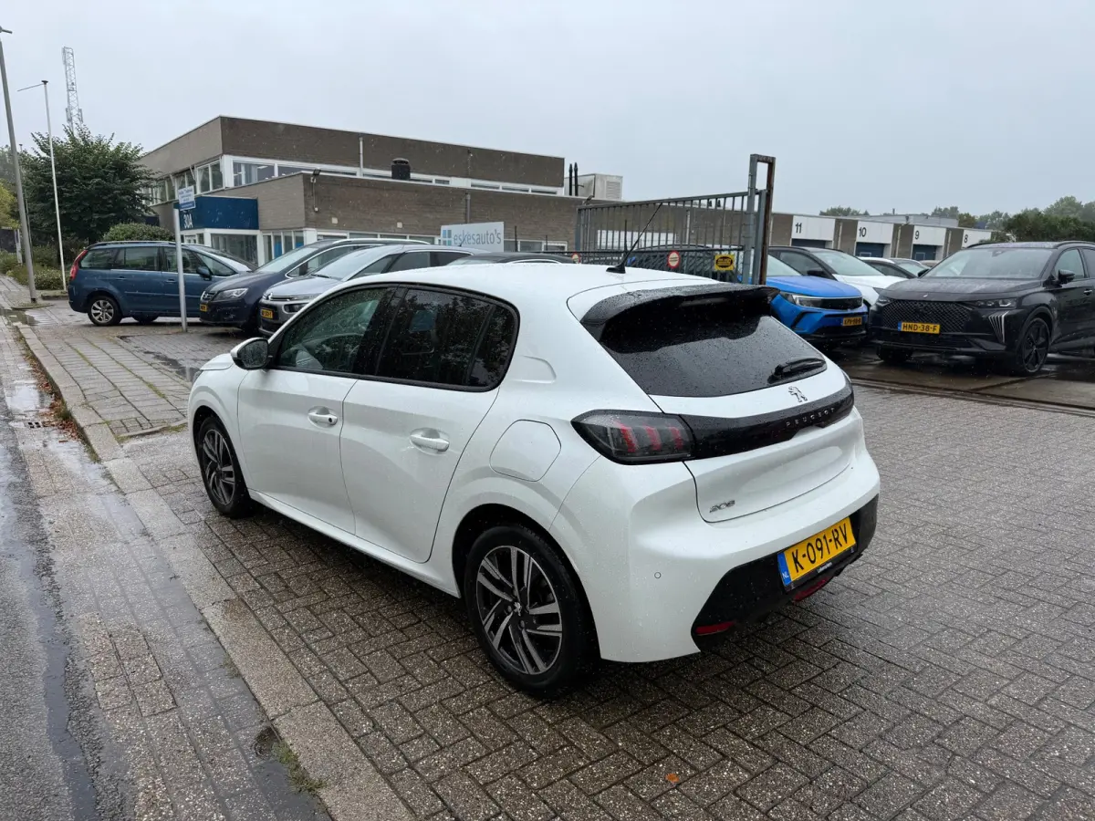 1.2 PureTech Allure, Automaat, NAP, Keyless, BTW auto, 1ste eigenaar