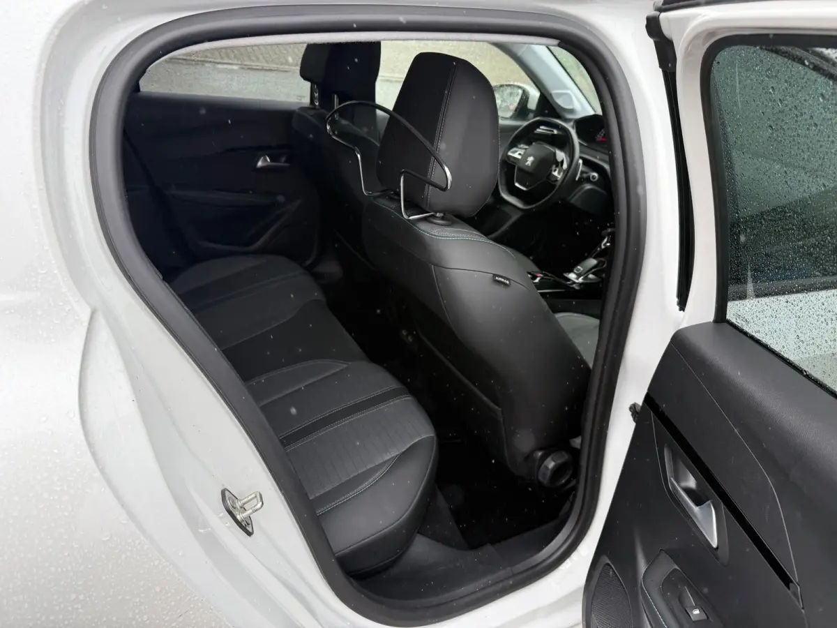 1.2 PureTech Allure, Automaat, NAP, Keyless, BTW auto, 1ste eigenaar
