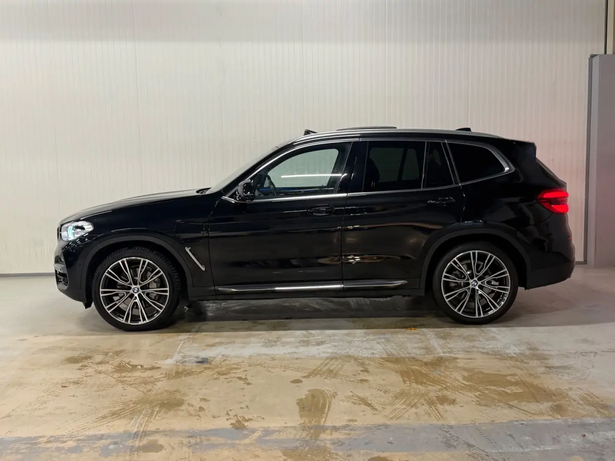 XDrive30e High Executive | PANO | 360 CAMERA | LEDER | LED | AMBIANCE