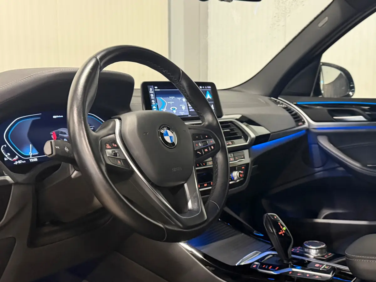 XDrive30e High Executive | PANO | 360 CAMERA | LEDER | LED | AMBIANCE