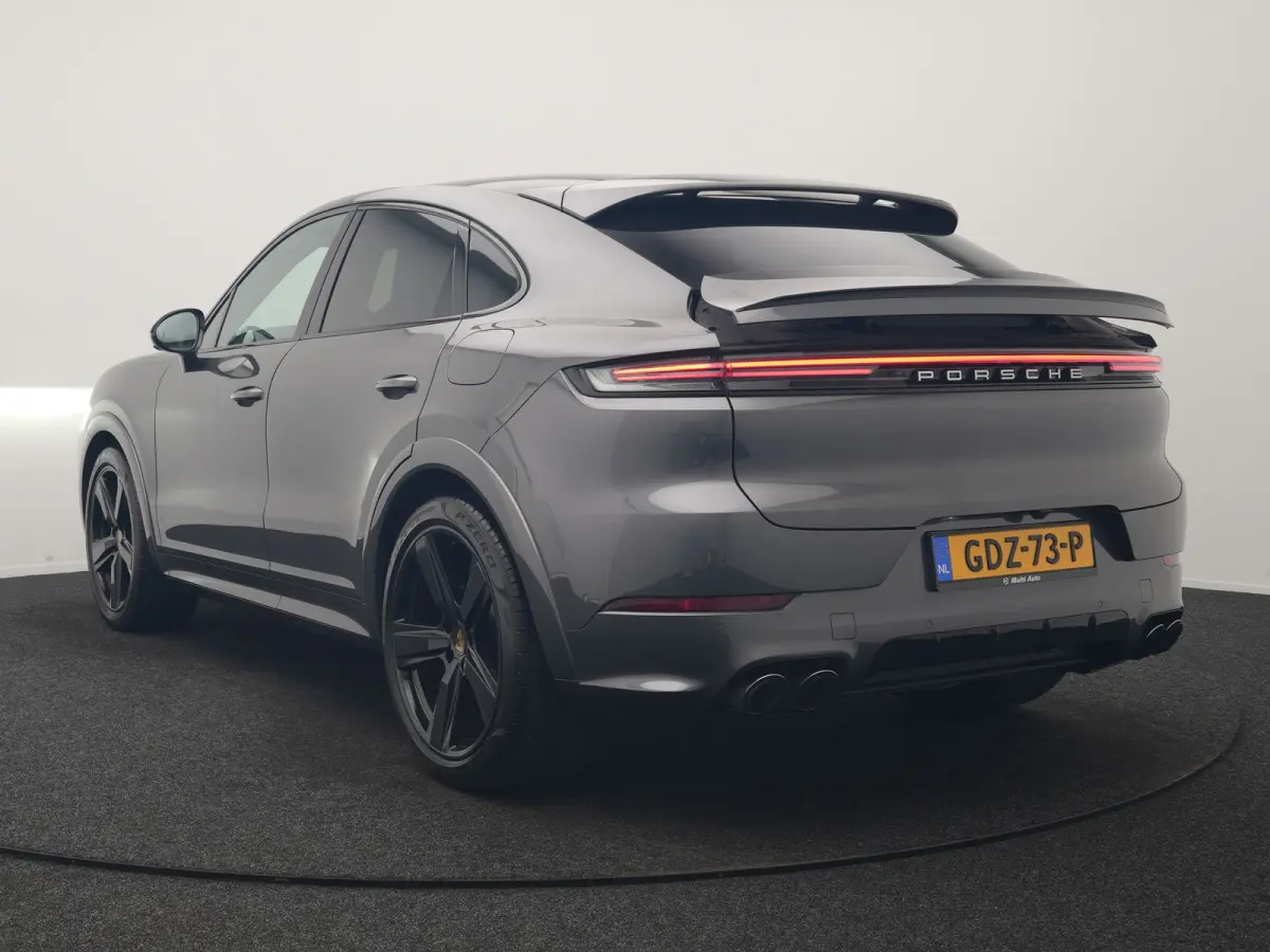 3.0 E-Hybrid PHEV | MY 2024 Facelift | Trekhaak Af Fabriek | Panodak | Luchtvering | Sportuitlaat | PDLS+ | Sport Chrono | InnoDrive Adaptive Cruise | SportDesign | Head up | Soft Close | 22