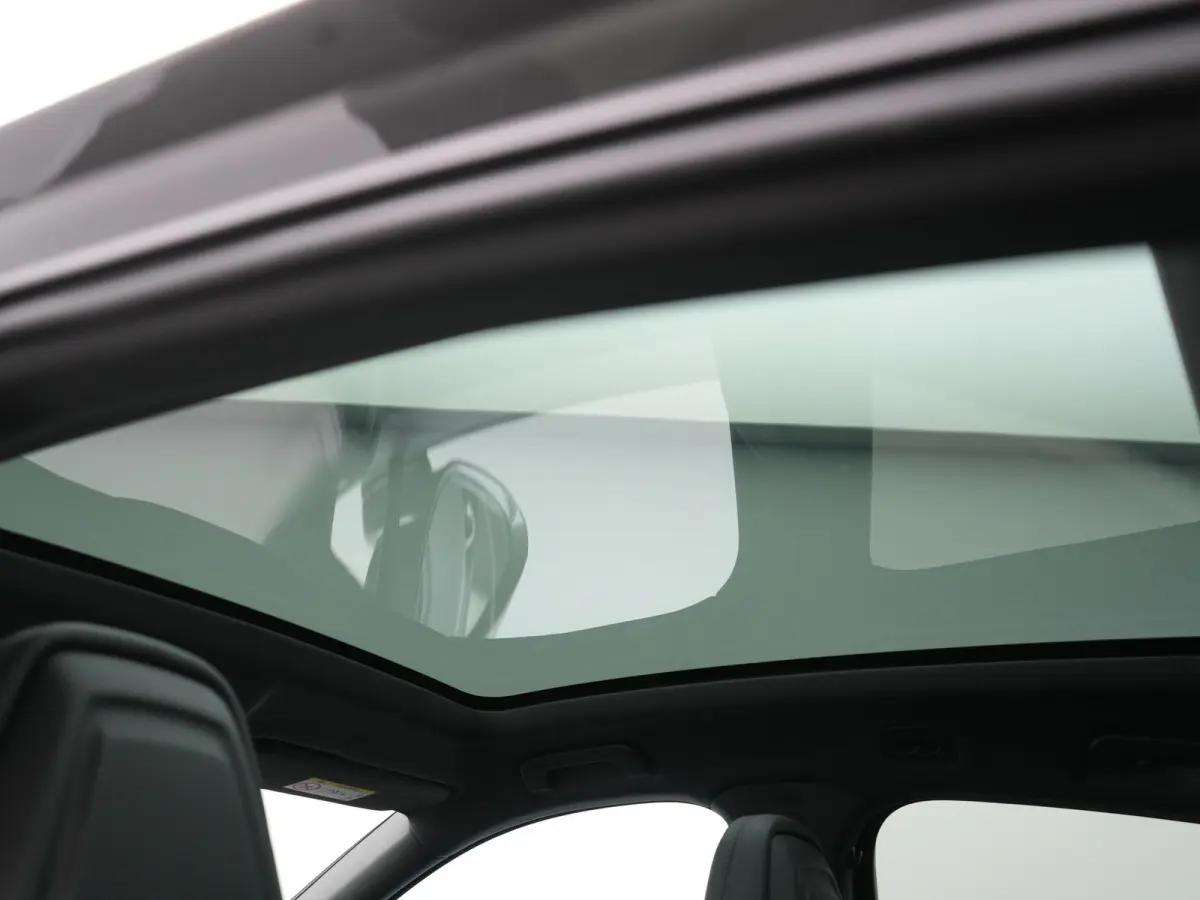 3.0 E-Hybrid PHEV | MY 2024 Facelift | Trekhaak Af Fabriek | Panodak | Luchtvering | Sportuitlaat | PDLS+ | Sport Chrono | InnoDrive Adaptive Cruise | SportDesign | Head up | Soft Close | 22