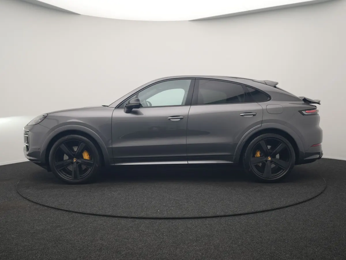 3.0 E-Hybrid PHEV | MY 2024 Facelift | Trekhaak Af Fabriek | Panodak | Luchtvering | Sportuitlaat | PDLS+ | Sport Chrono | InnoDrive Adaptive Cruise | SportDesign | Head up | Soft Close | 22