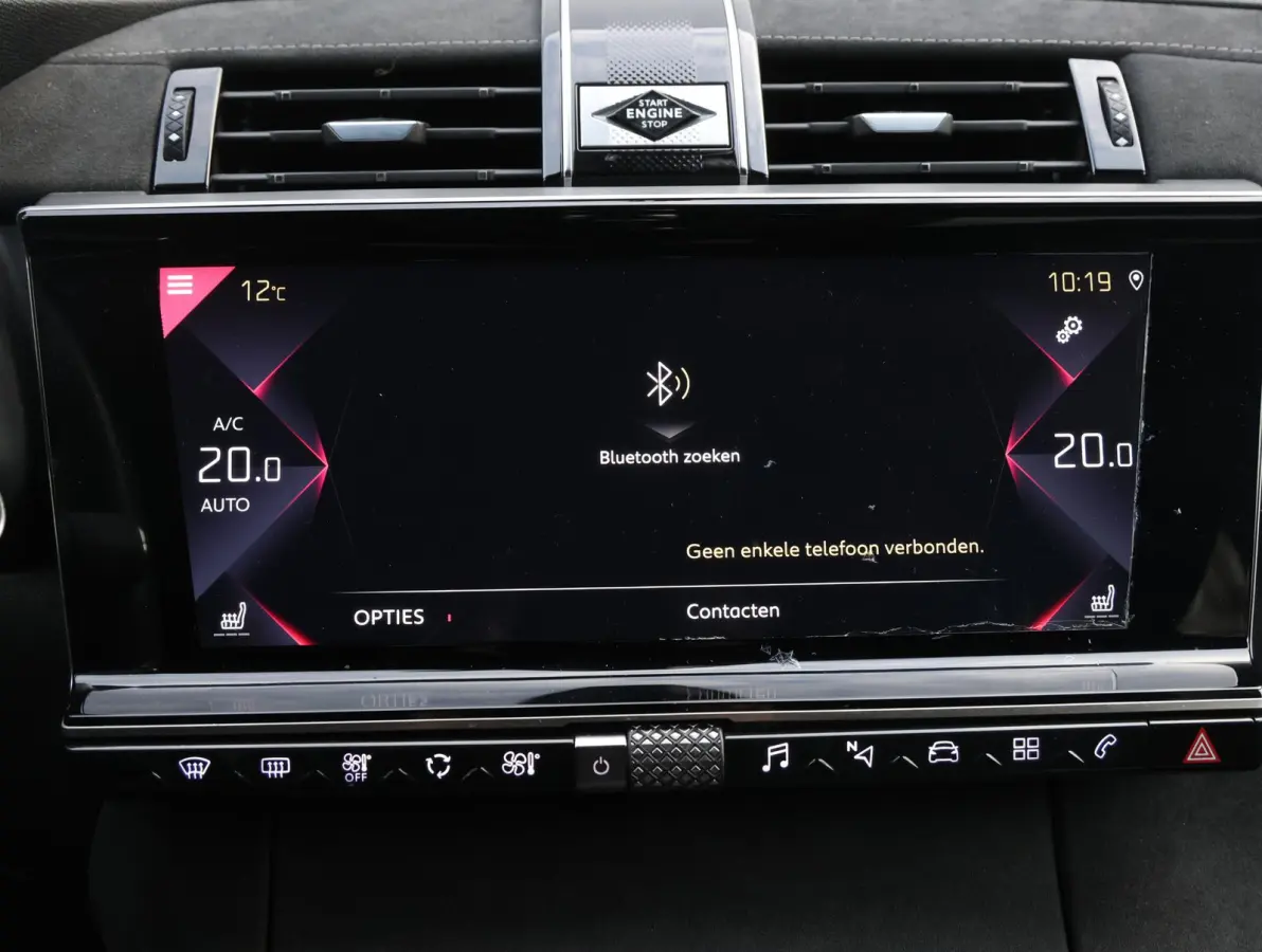 180pk Performance Line | Camera | Electrische klep | Electrische stoelen | Navigatie | Verwarmde stoelen | Apple Carplay/Android | AUTOMAAT