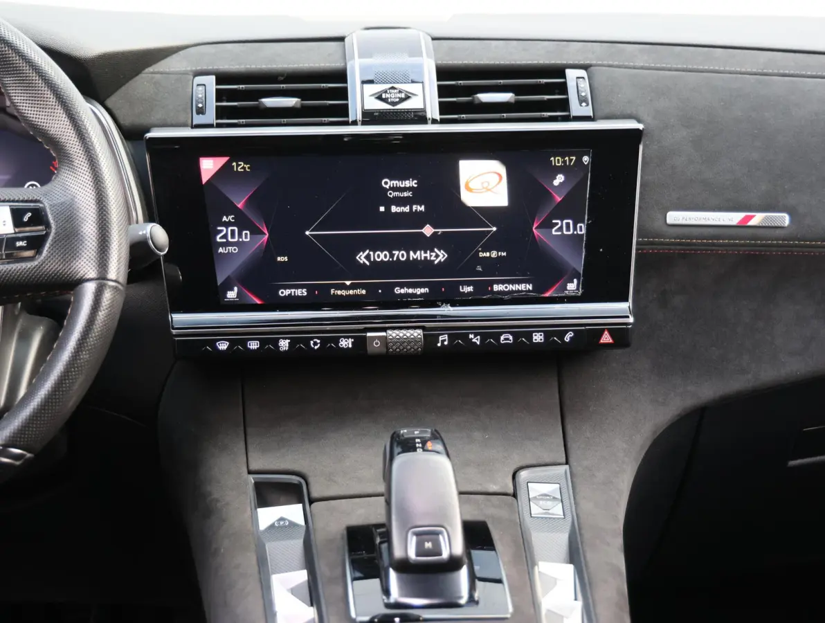 180pk Performance Line | Camera | Electrische klep | Electrische stoelen | Navigatie | Verwarmde stoelen | Apple Carplay/Android | AUTOMAAT