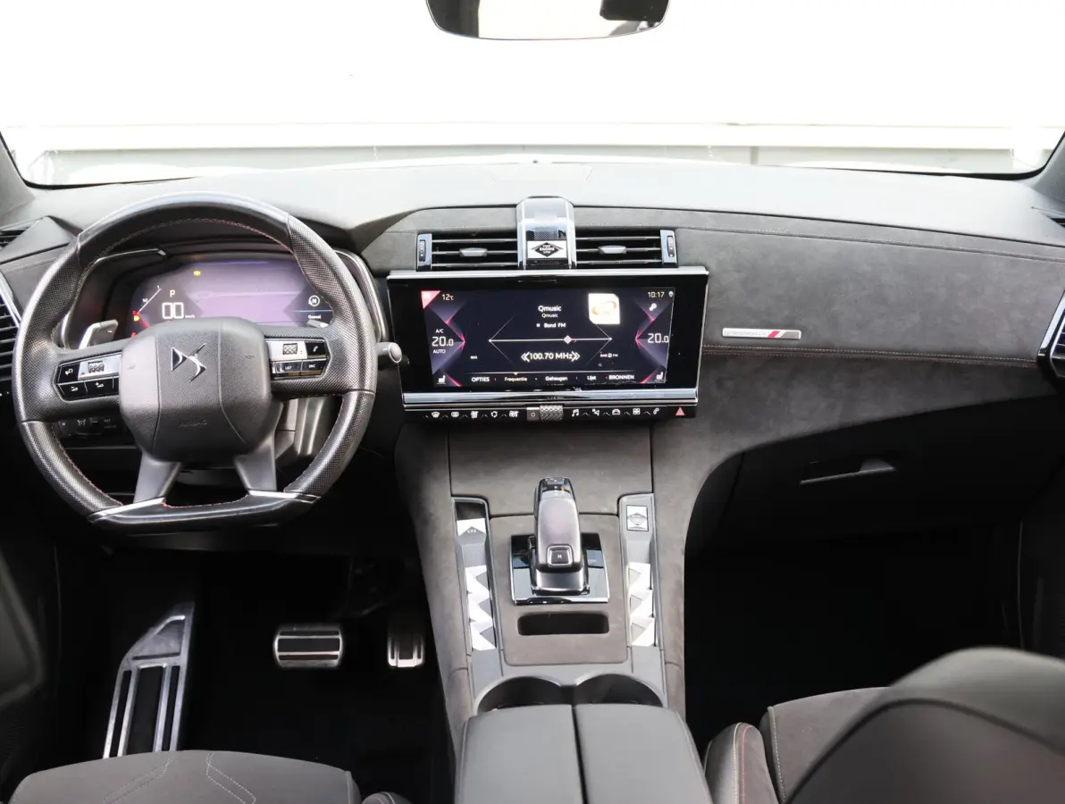 180pk Performance Line | Camera | Electrische klep | Electrische stoelen | Navigatie | Verwarmde stoelen | Apple Carplay/Android | AUTOMAAT