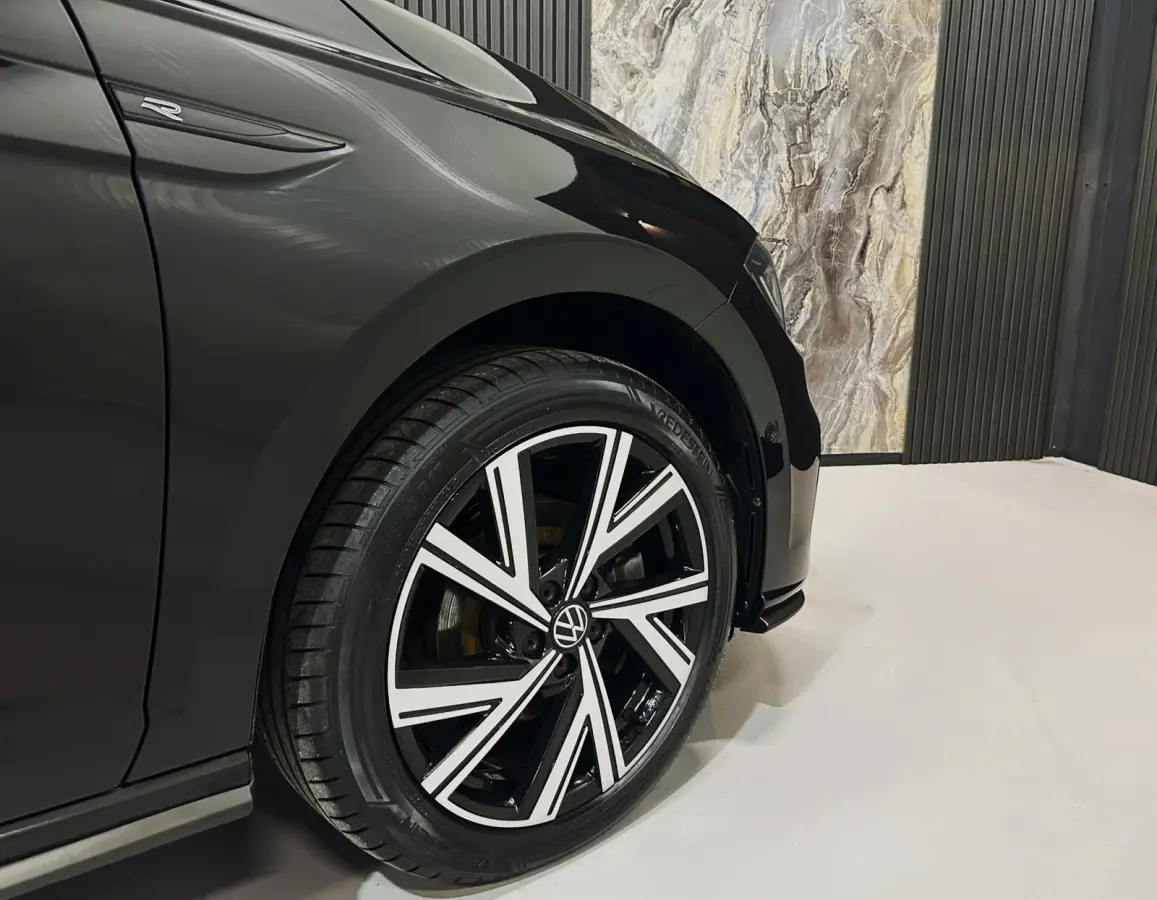1.0 TSI 3x R-line|PANO|ACC|SFEER|KEYLESS|CAMERA|BOMVOL!
