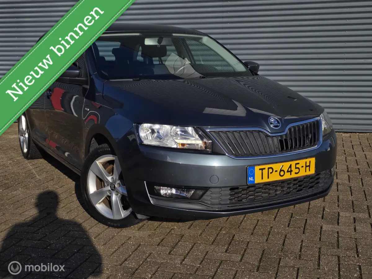 Škoda Rapid Spaceback 2018 Benzine Handgeschakeld leasen