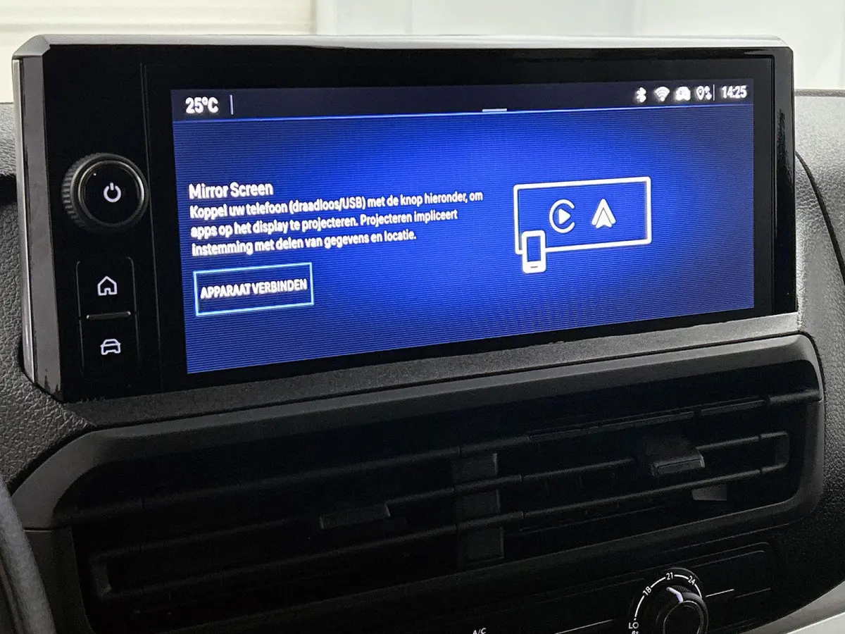 2.0 Diesel 145 L3 DC | Trekhaak | Lichtmetalen velgen | Dubbel Cabine!