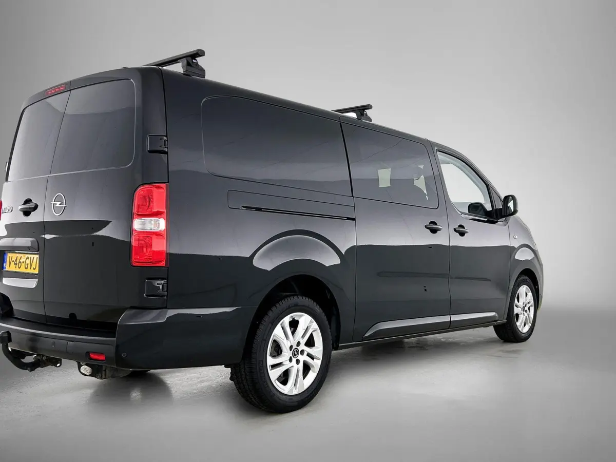 2.0 Diesel 145 L3 DC | Trekhaak | Lichtmetalen velgen | Dubbel Cabine!