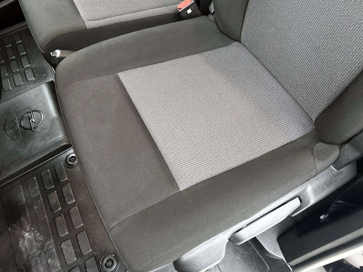 2.0 Diesel 145 L3 DC | Trekhaak | Lichtmetalen velgen | Dubbel Cabine!