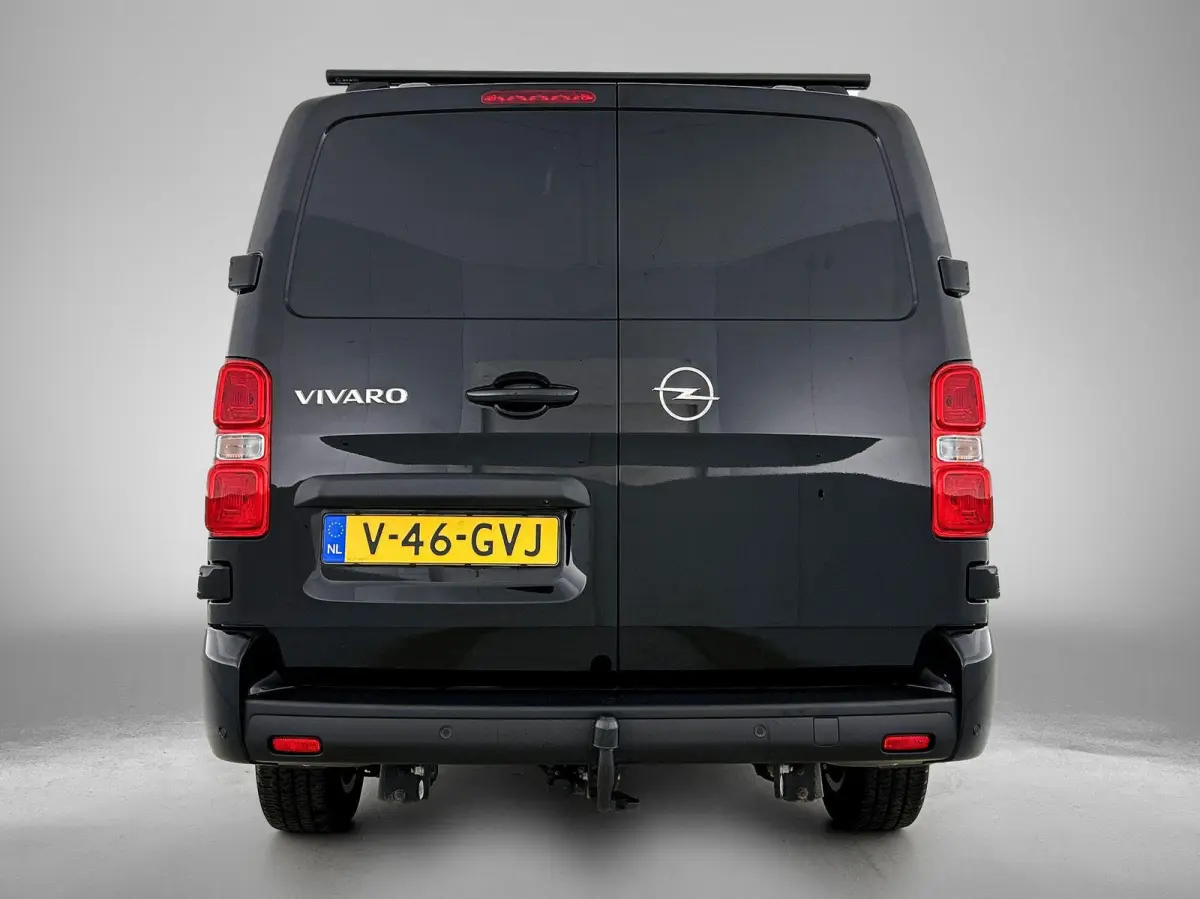 2.0 Diesel 145 L3 DC | Trekhaak | Lichtmetalen velgen | Dubbel Cabine!