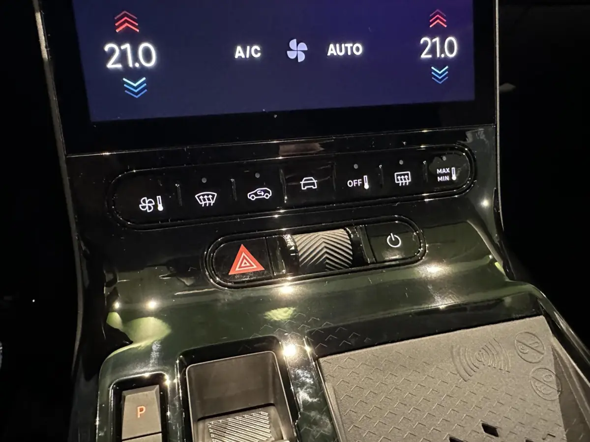1.2 Hybrid 145 Max | 360 Graden camera |