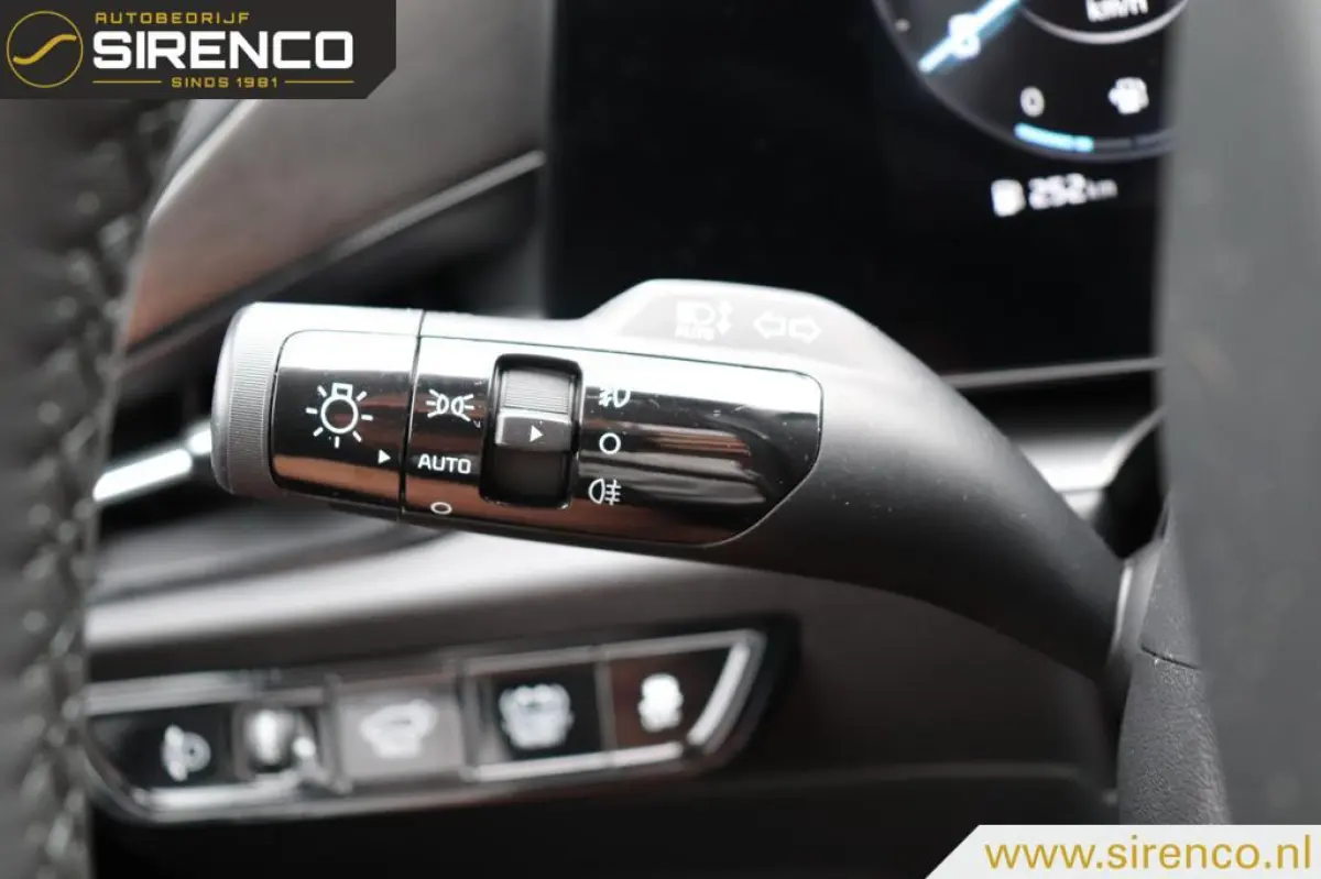 1.6 GDi Hybrid Dynamic Plus Line | nieuw model | executive | leder | hud | schuifdak |
