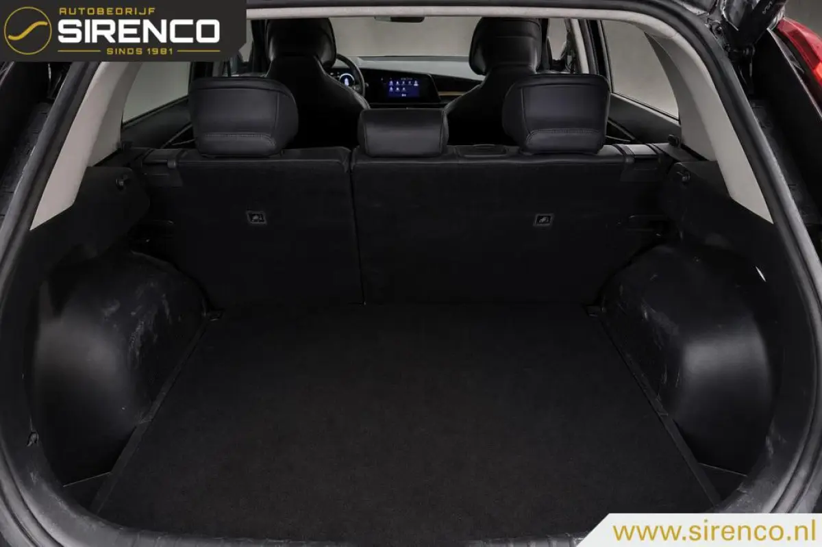 1.6 GDi Hybrid Dynamic Plus Line | nieuw model | executive | leder | hud | schuifdak |
