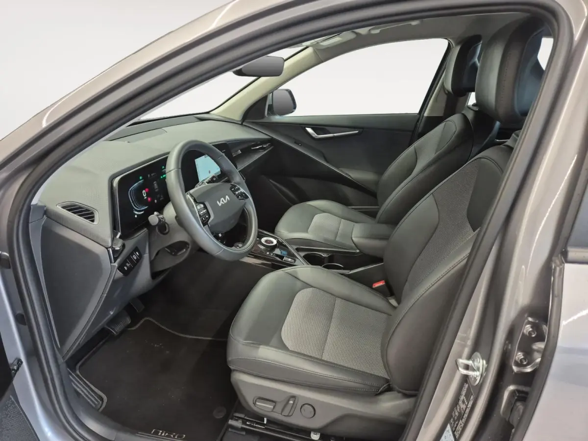 1.6 GDi Hybrid Dynamicline | Airco | Navi | Camera | Elektrische bestuurdersstoel | Privacy Glass | Dodehoek assistentie
