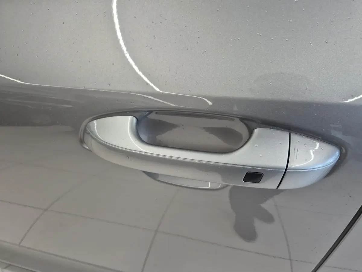 1.6 GDi Hybrid Dynamicline | Airco | Navi | Camera | Elektrische bestuurdersstoel | Privacy Glass | Dodehoek assistentie