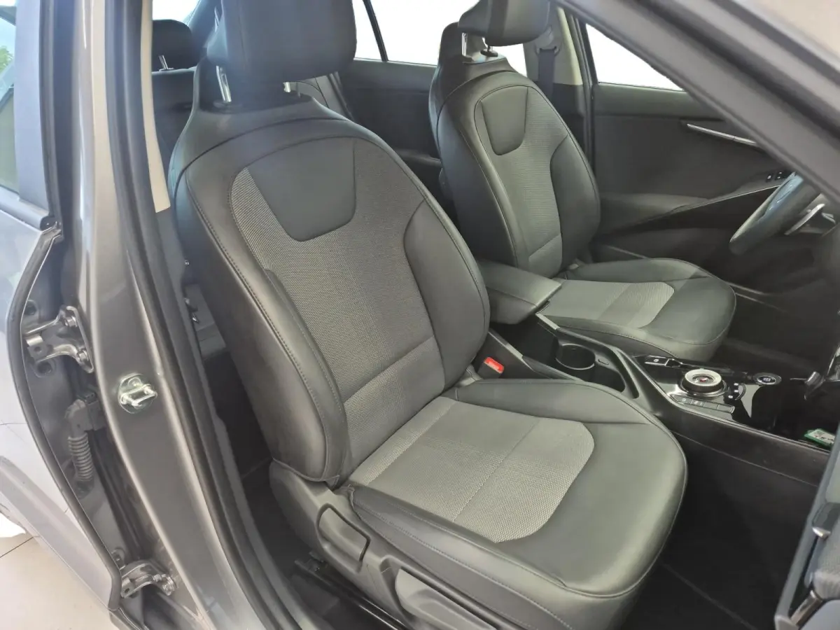 1.6 GDi Hybrid Dynamicline | Airco | Navi | Camera | Elektrische bestuurdersstoel | Privacy Glass | Dodehoek assistentie