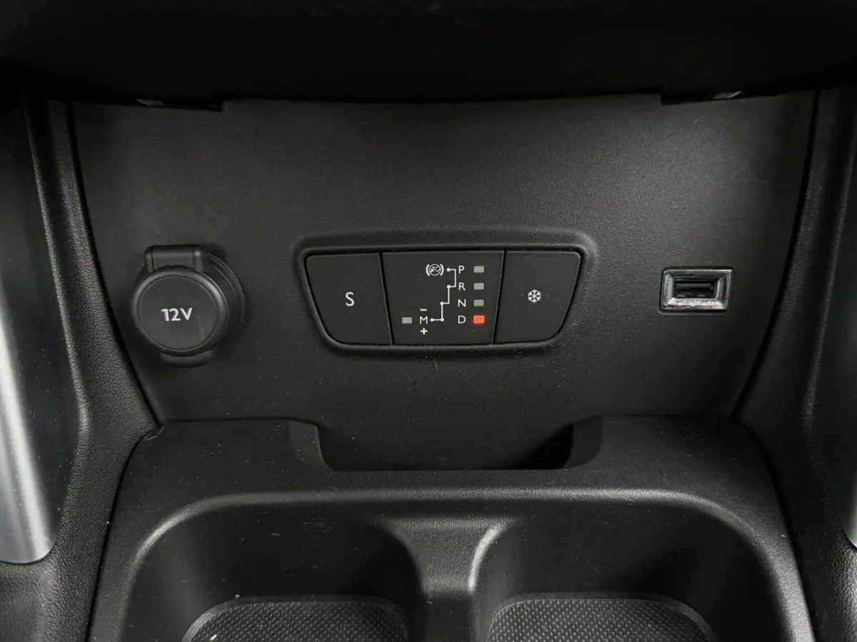 1.2 Automaat, Trekhaak, Carplay, Dist.vv