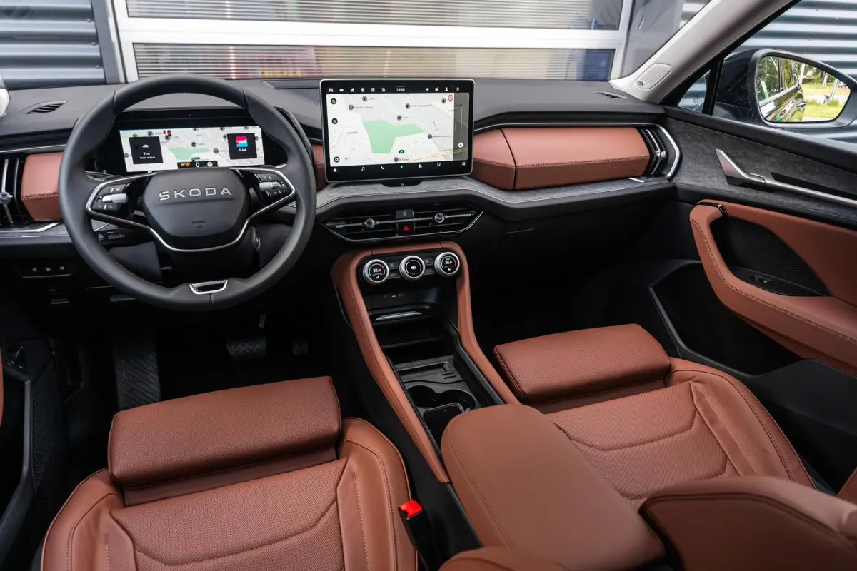 1.5 TSI PHEV 204pk Business Edition Plus | LMV 20'' | Panoramadak