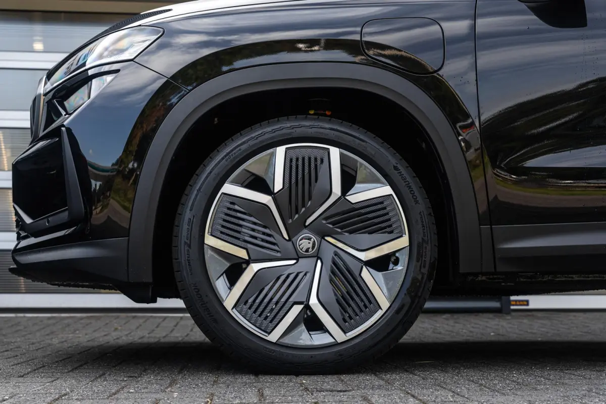 1.5 TSI PHEV 204pk Business Edition Plus | LMV 20'' | Panoramadak