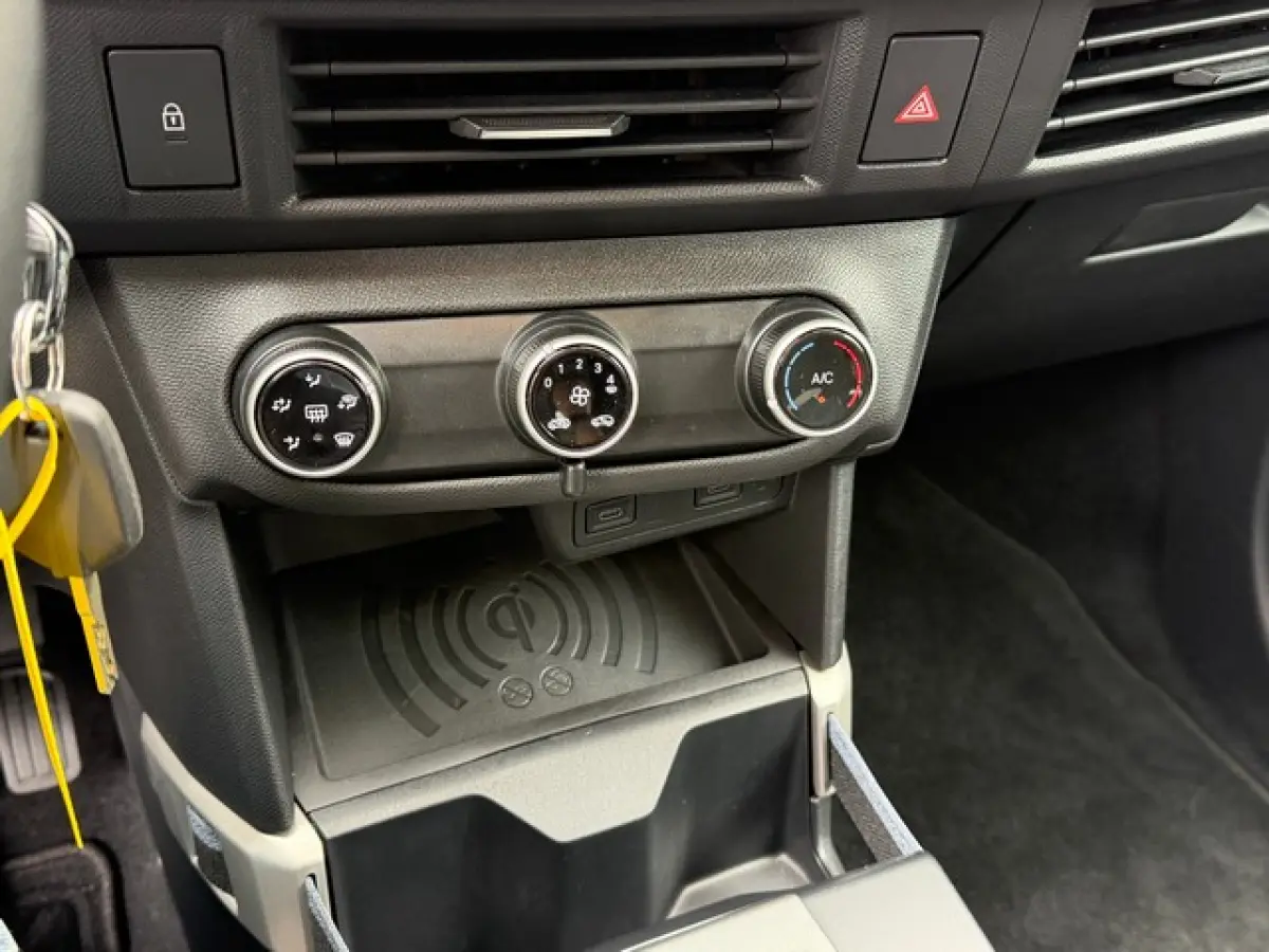 1.2 Turbo Hybrid Edition Automaat met Navi/Camera, Cruise Controle, Draadloos laden