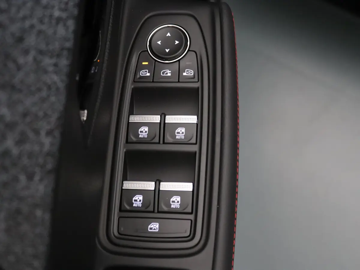 160pk Hybrid techno Apple Carplay/Android Auto | Climate