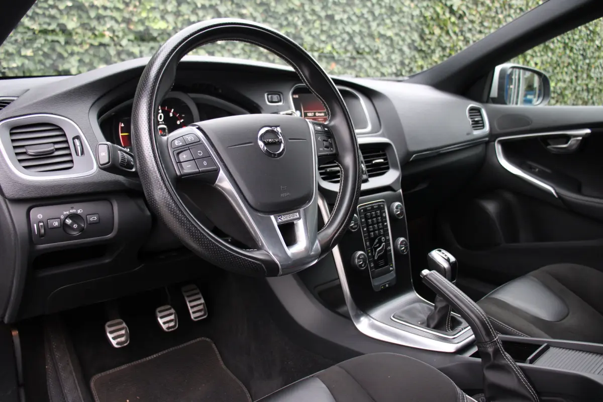 2.0 T4 Business Sport