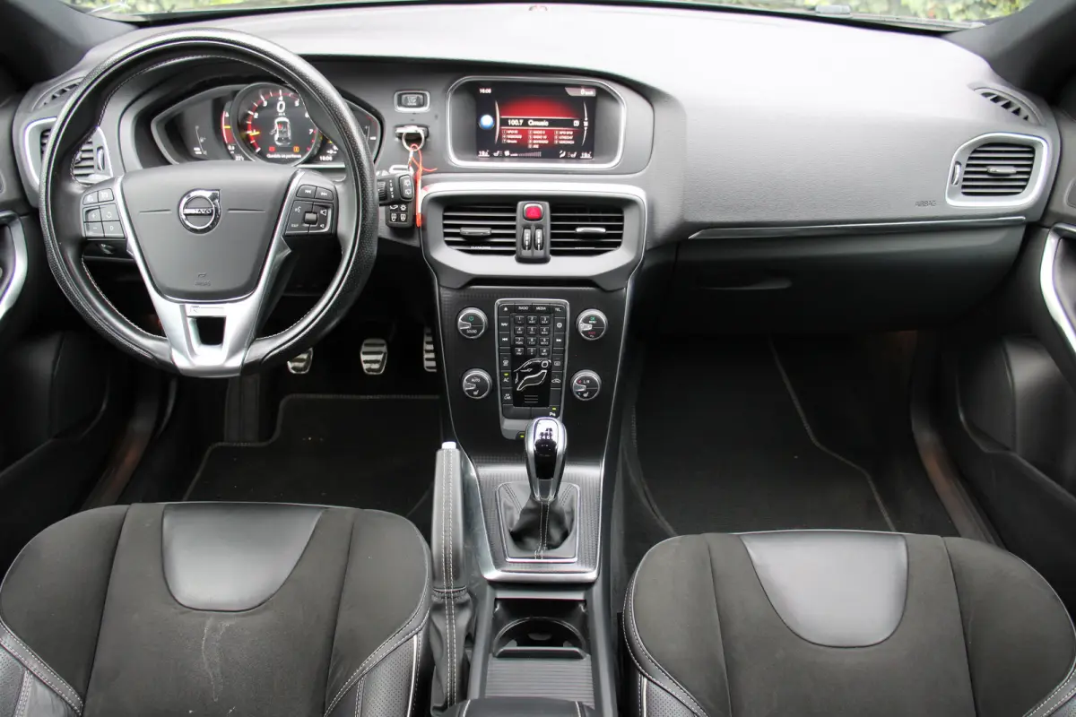 2.0 T4 Business Sport