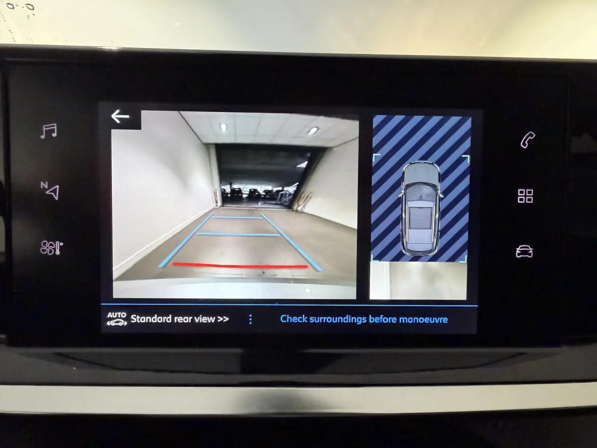 1.2 PureTech Active Pack | Camera Achter | Navigatie | LMV | Apple Carplay / Android Auto |