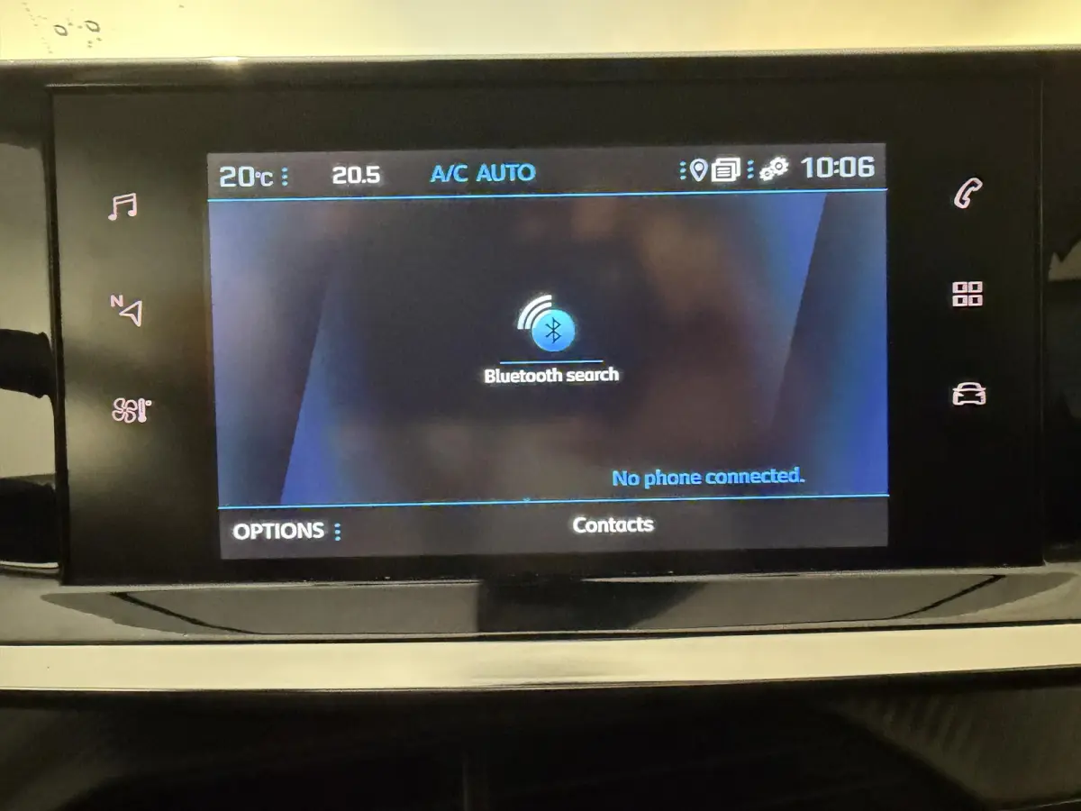 1.2 PureTech Active Pack | Camera Achter | Navigatie | LMV | Apple Carplay / Android Auto |