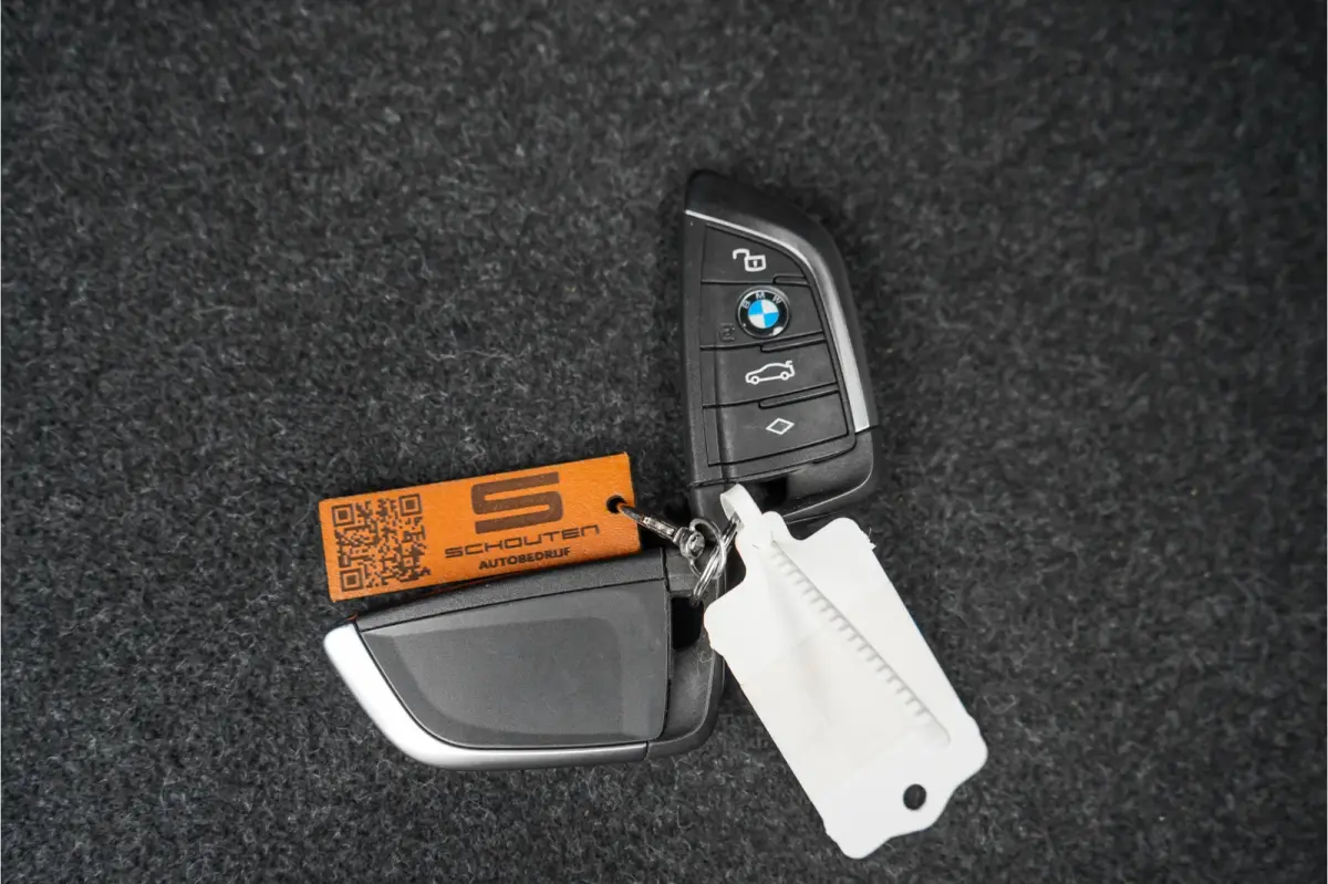 220i M-Sport Pano Leder Camera Memory