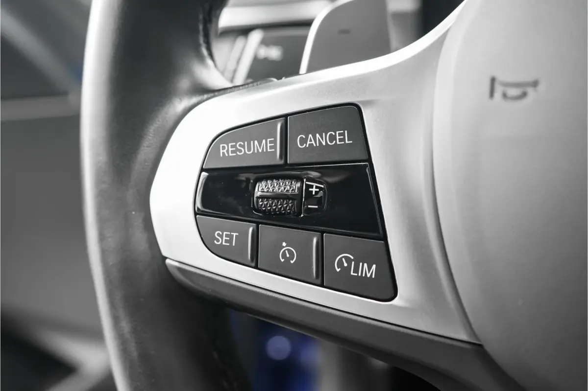 220i M-Sport Pano Leder Camera Memory