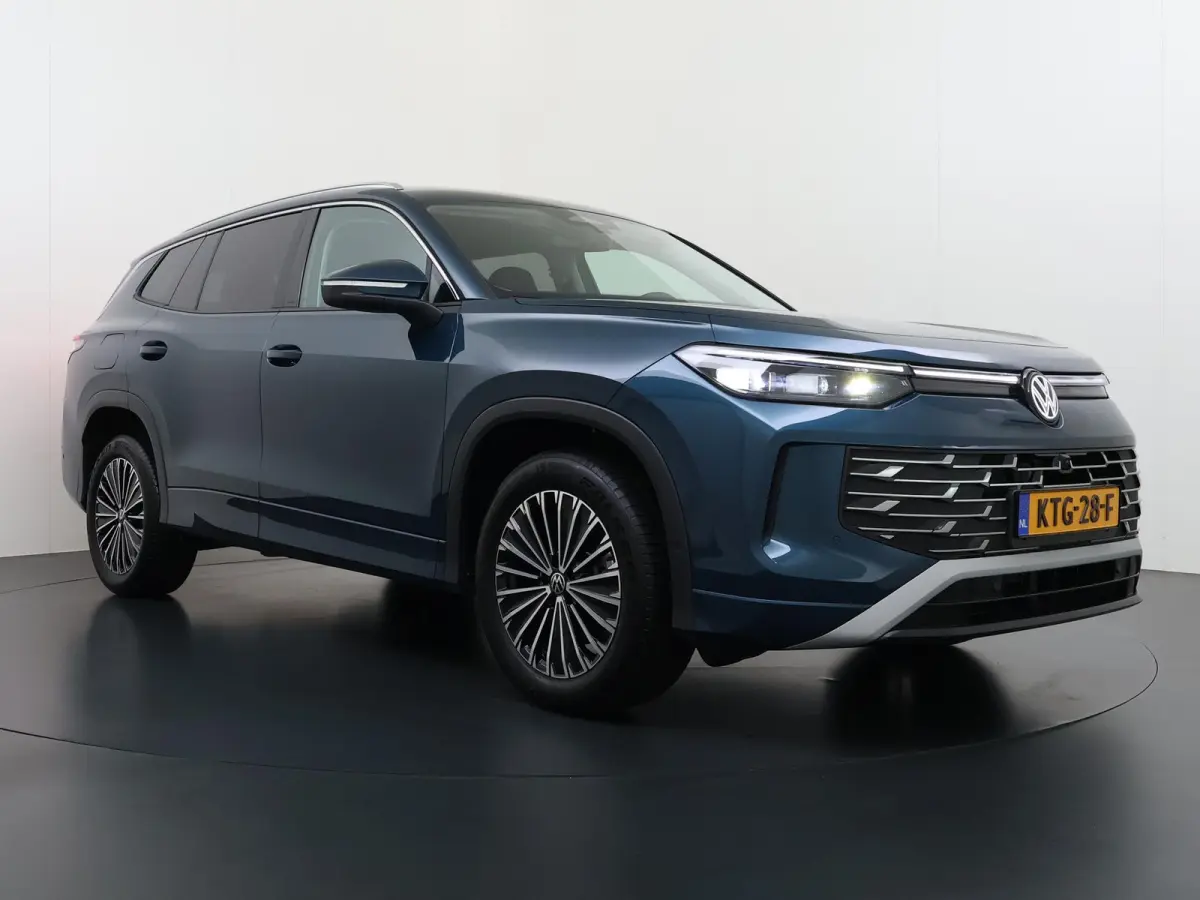 1.5 eHybrid Elegance VAN:44.900,- VOOR:41.770,- UW HERFSTVOORDEEL:3.130,- PHEV | 204PK | LEDER/ALCANTARA | IQ.DRIVE PAKKET | MASSAGE STOEL | 360 | KEYLESS | ADAPTIVE CRUISE | SFEERLICHT | MA