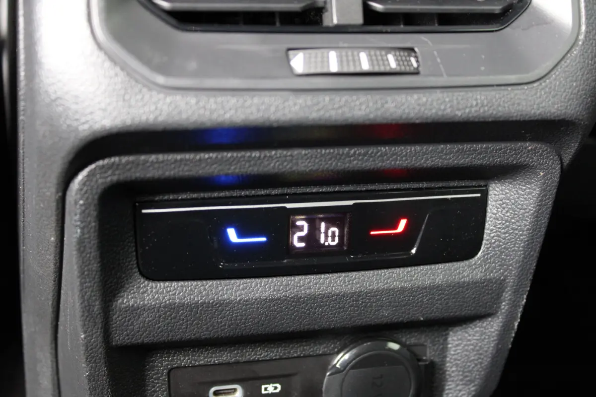 1.5 TSI Xcellence Business Intense | Beats Audio | Dode-hoekdetectie | Elektrische achterklep | Adaptieve cruise control |
