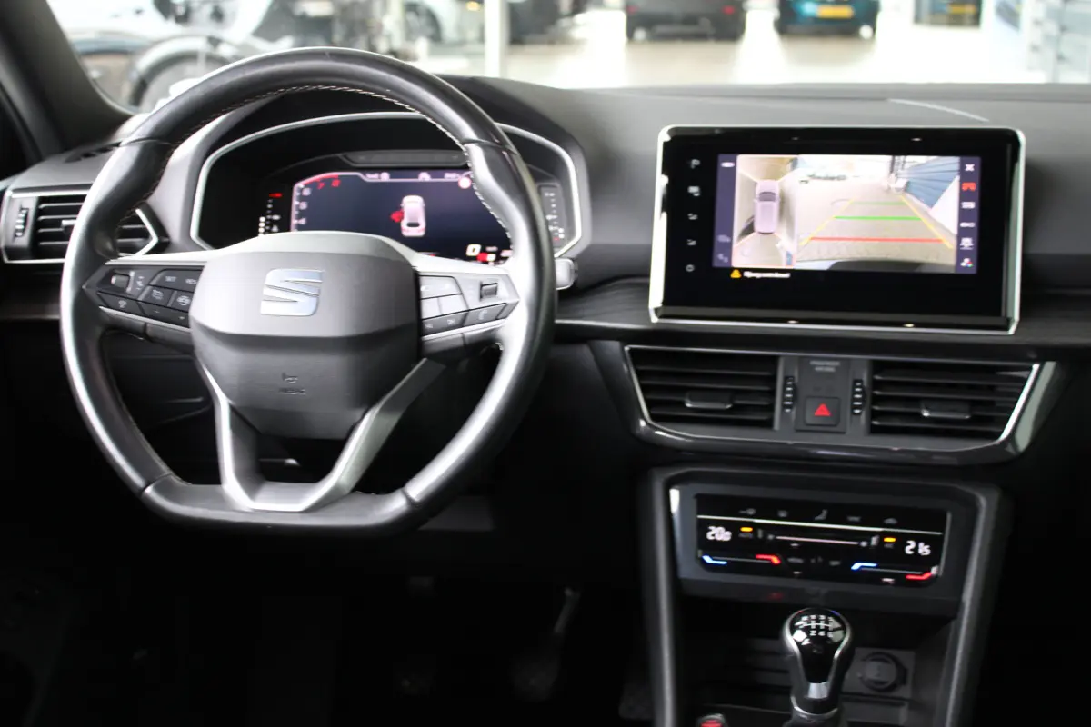 1.5 TSI Xcellence Business Intense | Beats Audio | Dode-hoekdetectie | Elektrische achterklep | Adaptieve cruise control |