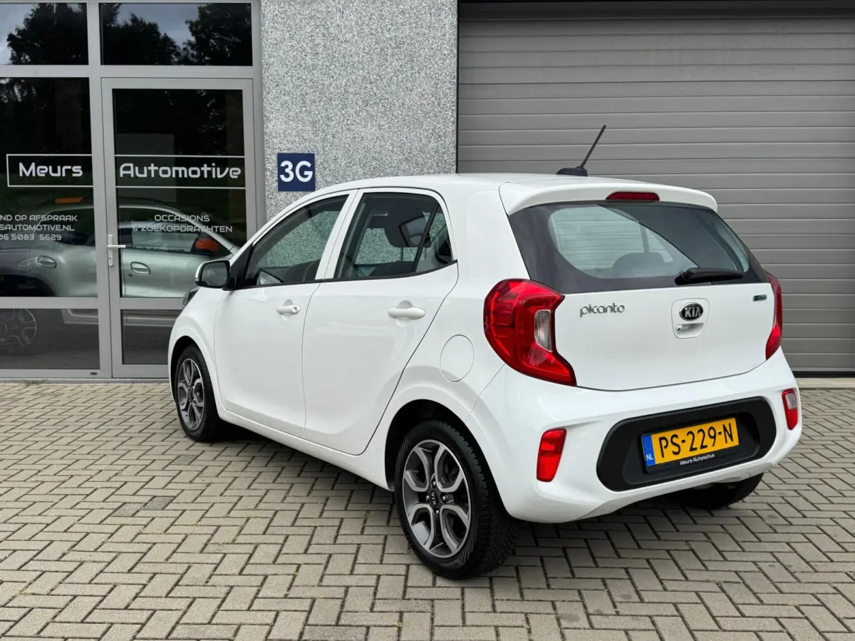1.0 CVVT DynamicPlusLine Cruise/Camera/Navi/CarPlay/NLAuto/All Season banden