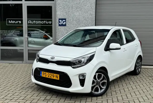 1.0 CVVT DynamicPlusLine Cruise/Camera/Navi/CarPlay/NLAuto/All Season banden