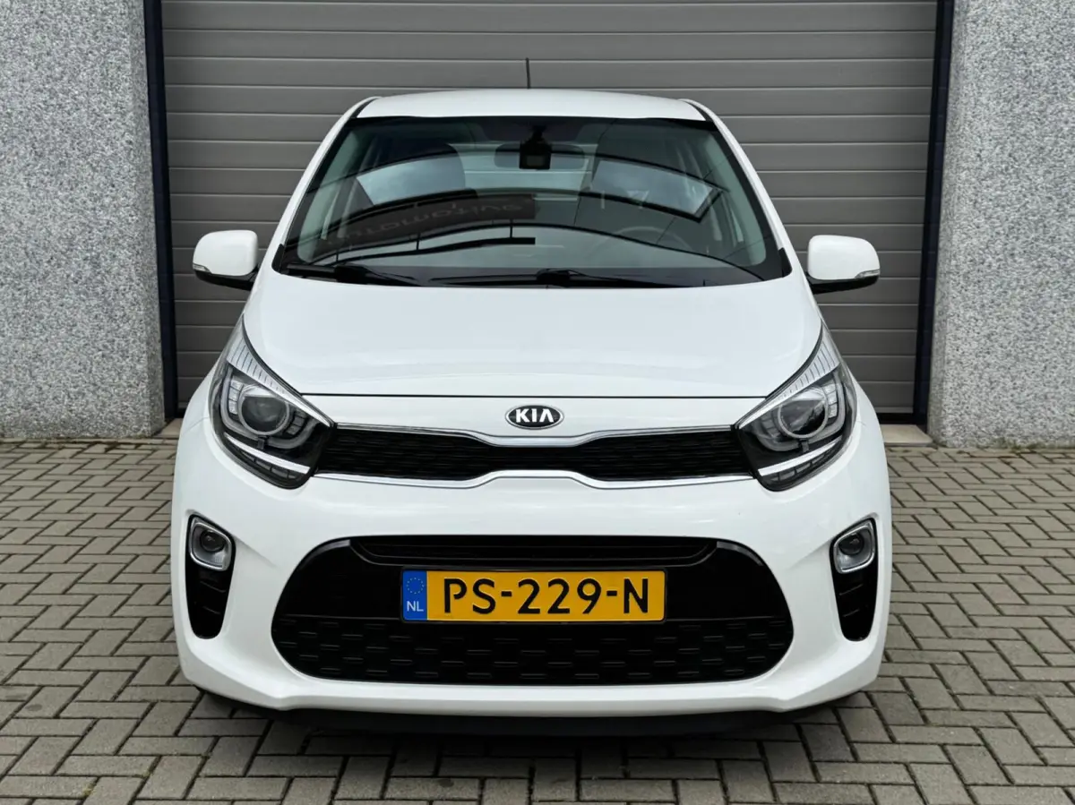 1.0 CVVT DynamicPlusLine Cruise/Camera/Navi/CarPlay/NLAuto/All Season banden