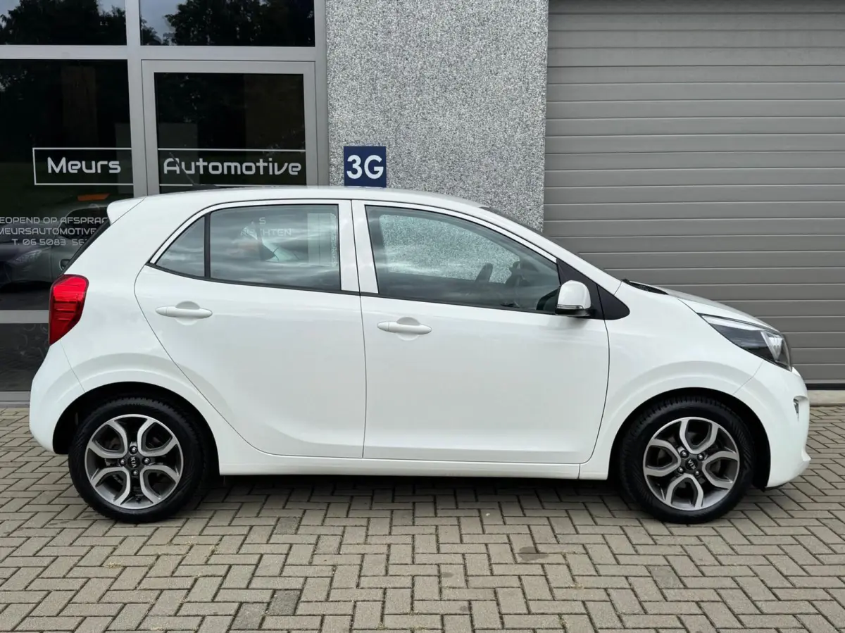1.0 CVVT DynamicPlusLine Cruise/Camera/Navi/CarPlay/NLAuto/All Season banden