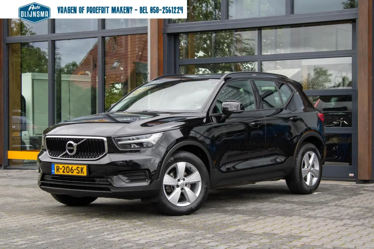 1.5 T3 Momentum|Stoelverwarming|Camera|Trekhaak|Leer|
