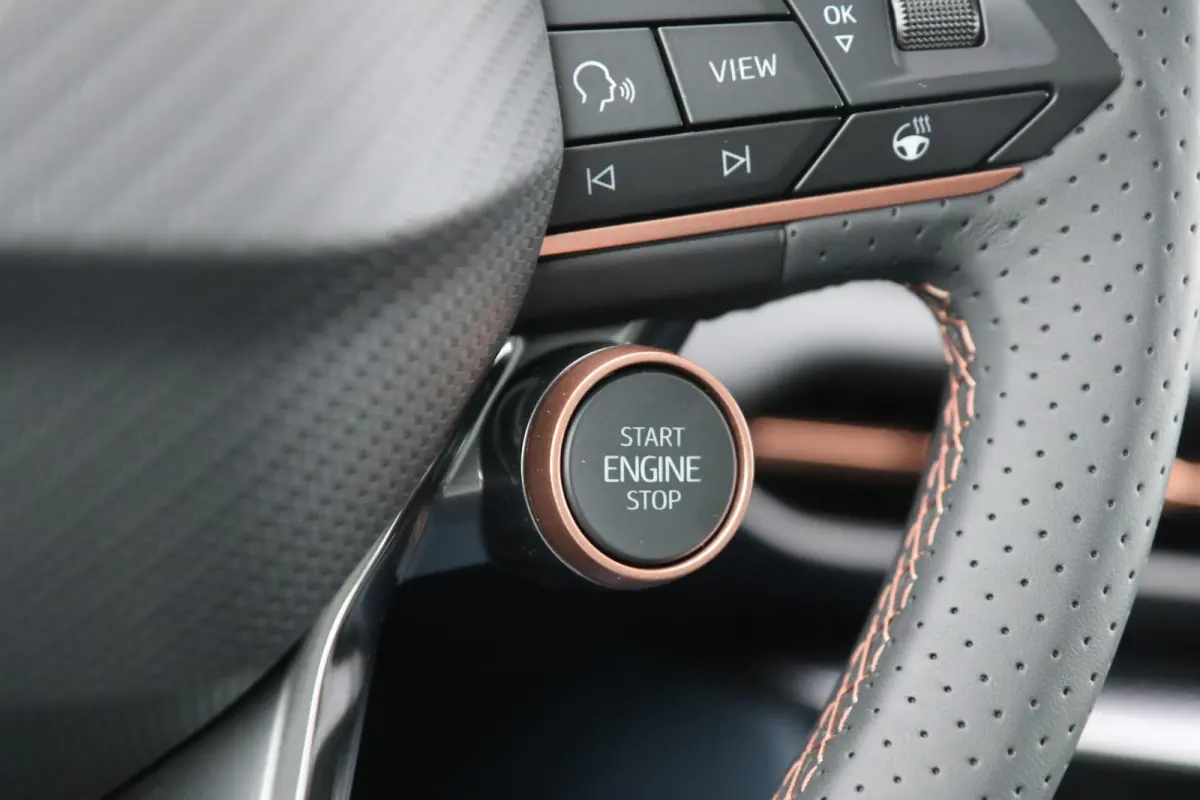 1.5 TSI e-Hybrid 204pk | Panoramadak | Trekhaak | Stoelverwarming | Full Link | Achteruitrijcamera