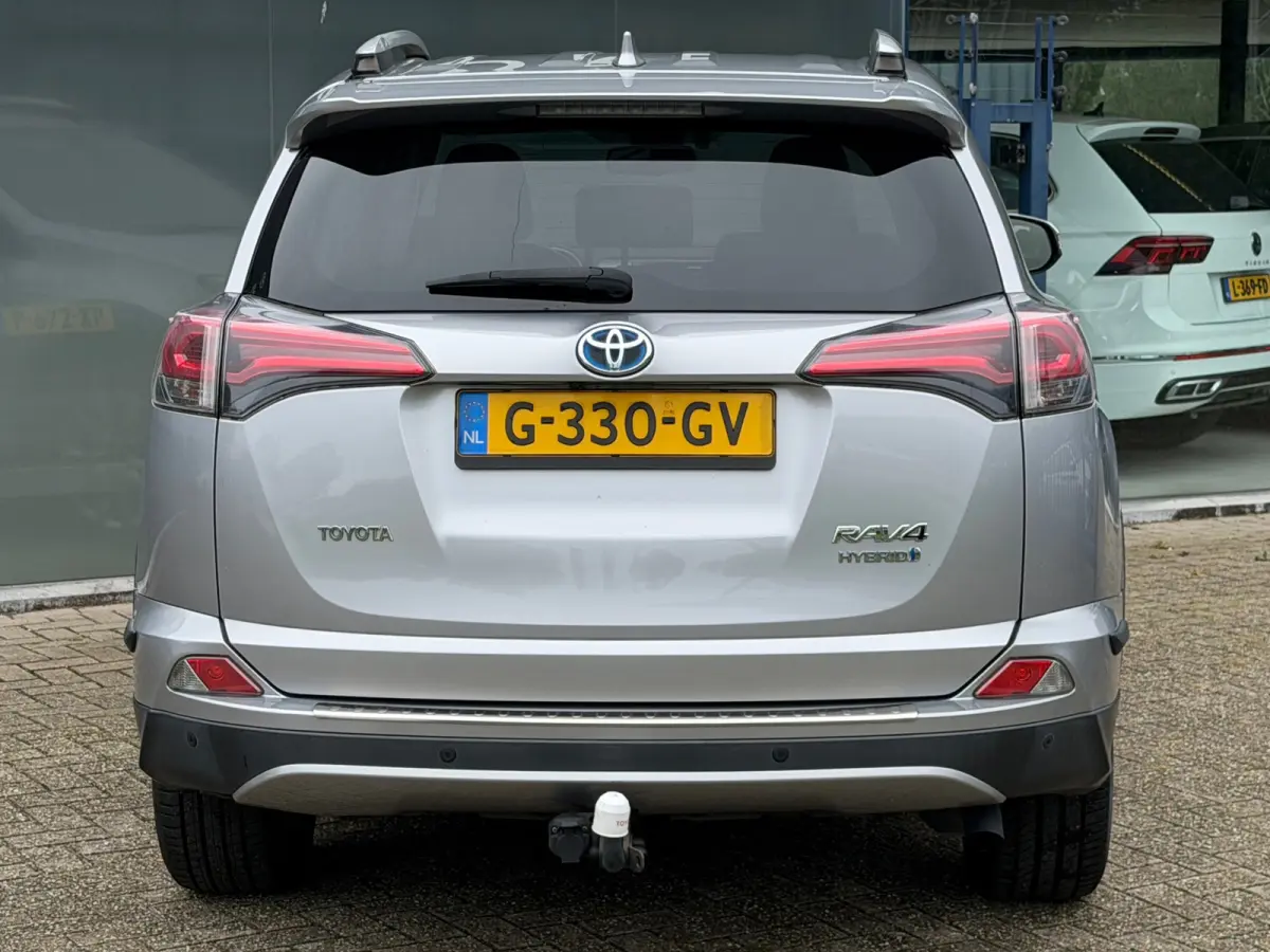 2.5 Hybrid AWD Executive Trekhaak | Camera |