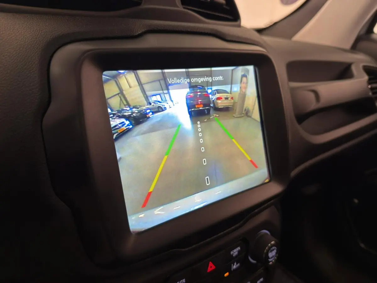 1.3T-e Freedom / Pano / Leder / Beats / CarPlay