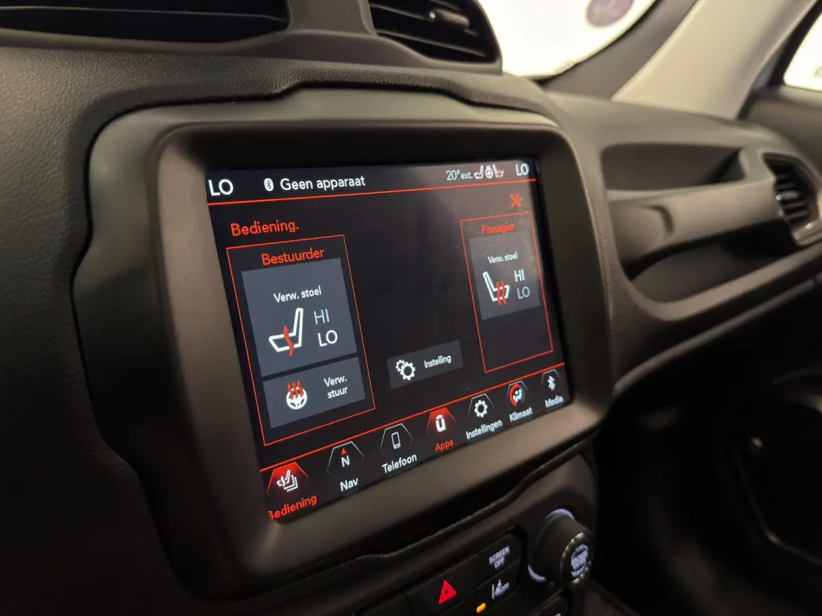 1.3T-e Freedom / Pano / Leder / Beats / CarPlay