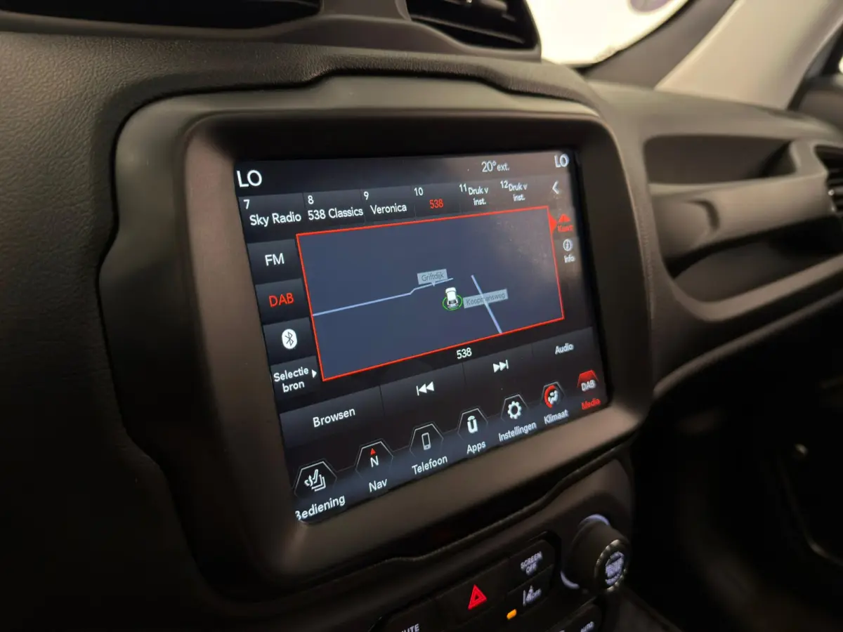 1.3T-e Freedom / Pano / Leder / Beats / CarPlay