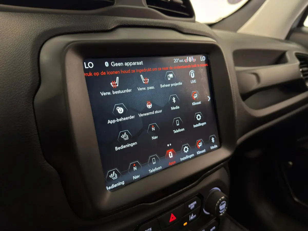 1.3T-e Freedom / Pano / Leder / Beats / CarPlay
