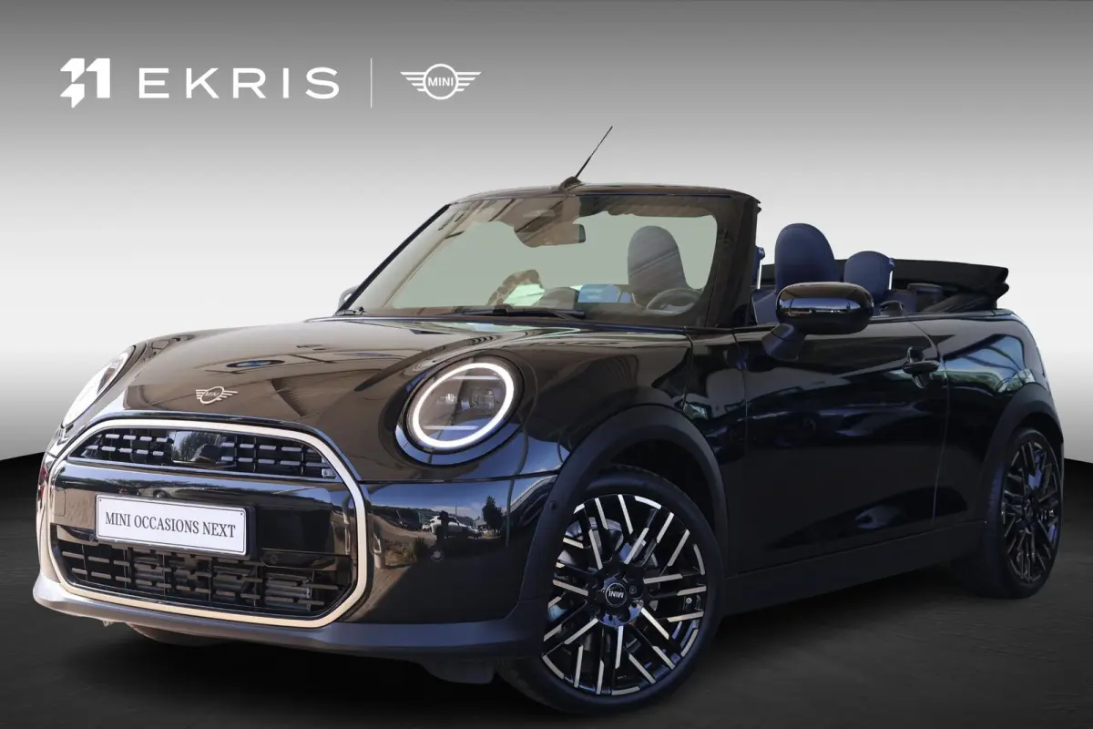 2.0 C Favoured L | Head-Up Display | Stoel- en Stuurverwarming | Parking Assistant